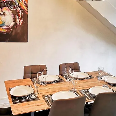 Le Convivial F - Equipe - Centre-ville Gare